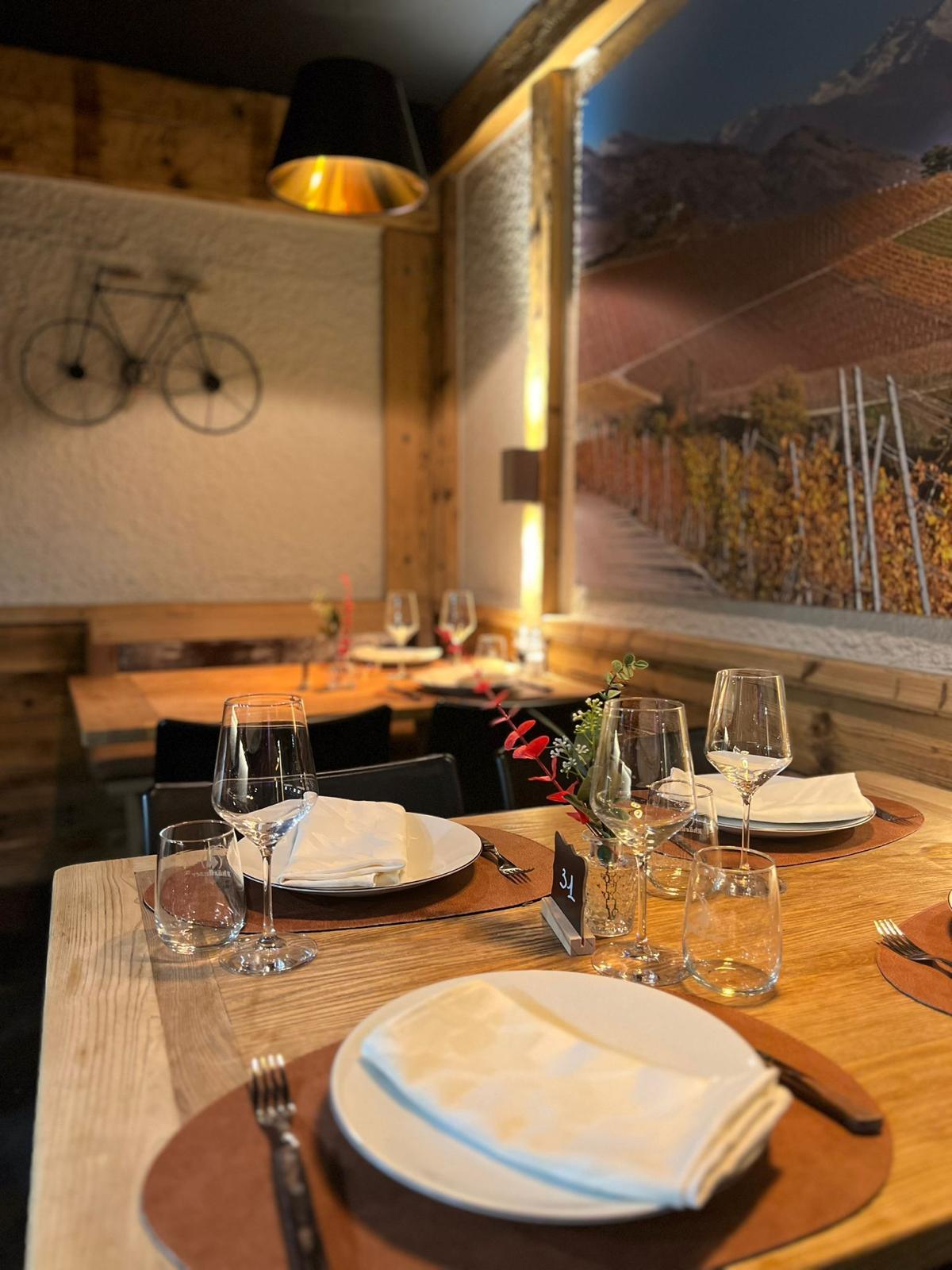interior restaurant